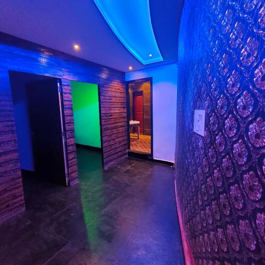 Silverador Resort Thane Extérieur photo