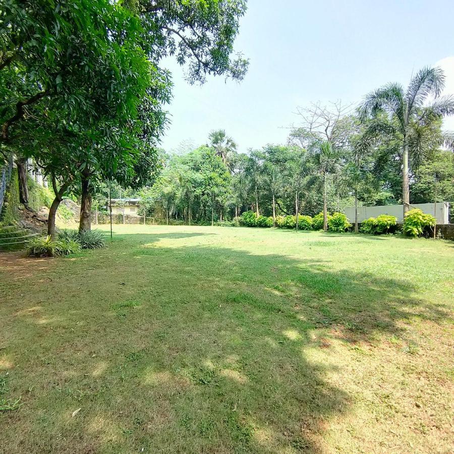 Silverador Resort Thane Extérieur photo
