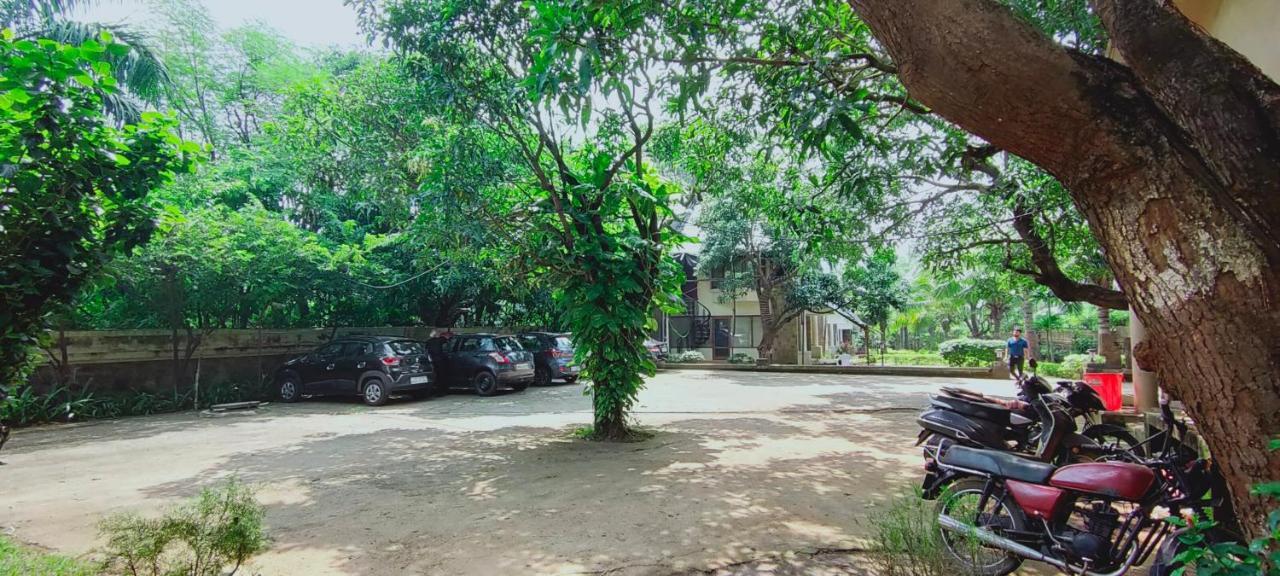 Silverador Resort Thane Extérieur photo